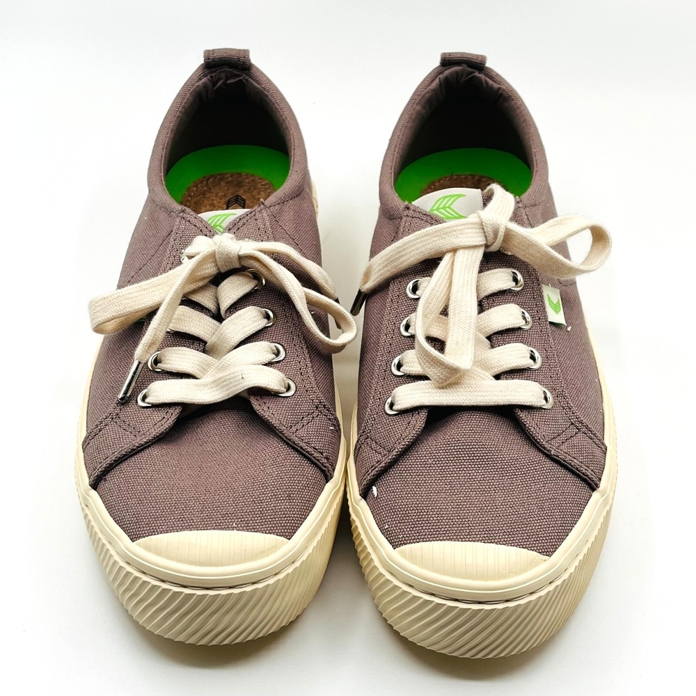 Cariuma OCA Low Shoes Casual Burnt Sand Canvas Sneakers Women 9 Men 7.5